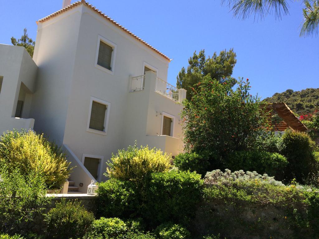 Xenon Estate Villa Spetses Town Bagian luar foto